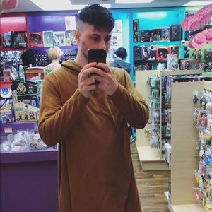 Meet your Posher, Benjamin